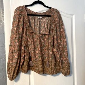 Lucky Brand Blouson Blouse. V Neck with tassels